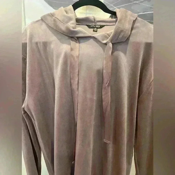 Peyton Jensen Pink/Purple Velour Long Sleeve Pullover Hoodie Size Medium - Picture 3 of 5